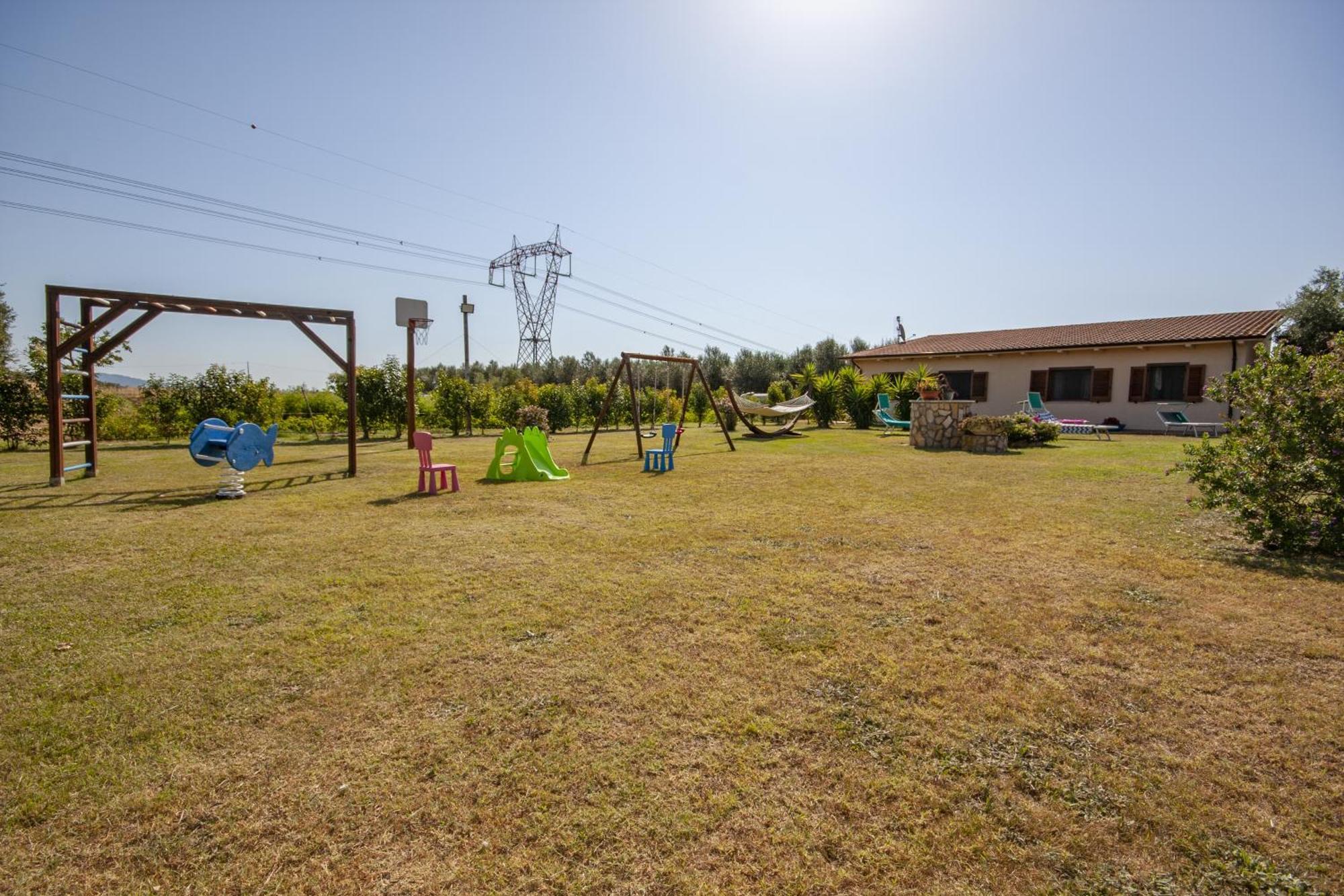 Agriturismo L'Istrice Di Gio Montalto di Castro Eksteriør billede