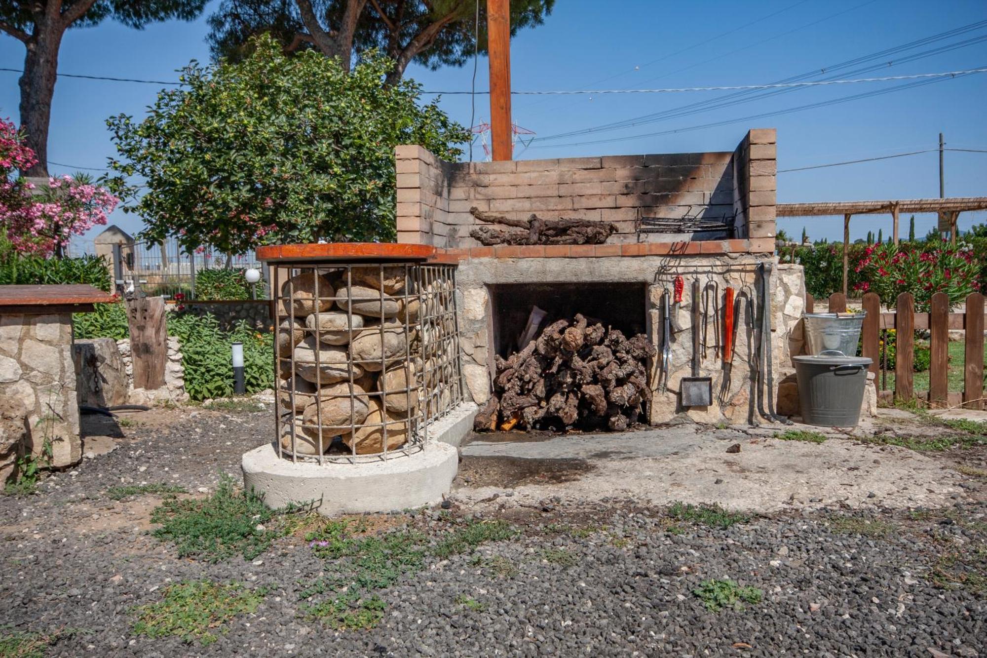 Agriturismo L'Istrice Di Gio Montalto di Castro Eksteriør billede